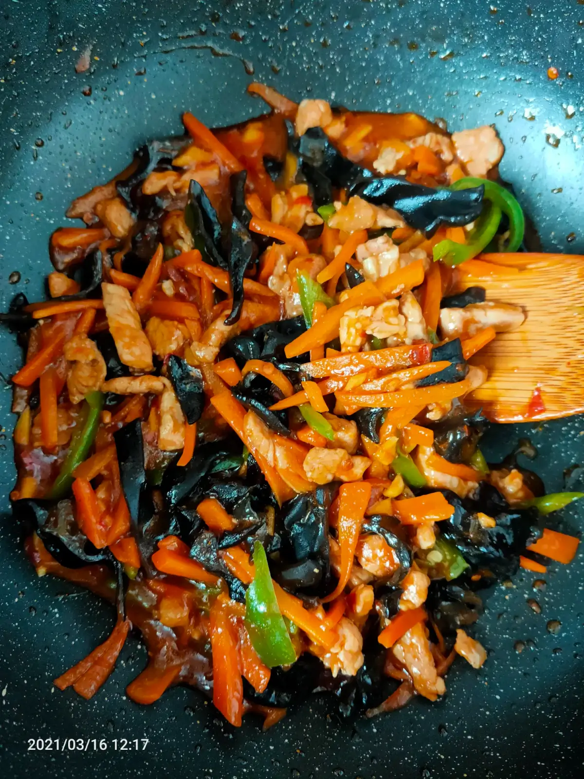 2021-03-15-16(迪卡侬买了裤子和衬衫)