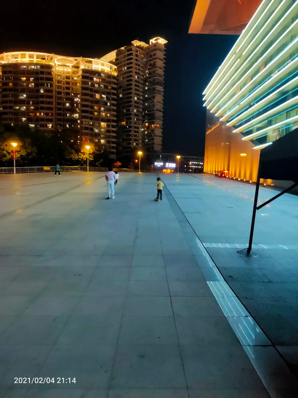 2021-02-04_05(滑板)